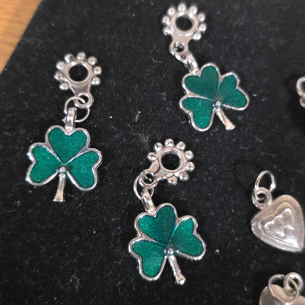 Assorted Charm Set - Picture 5 of 7